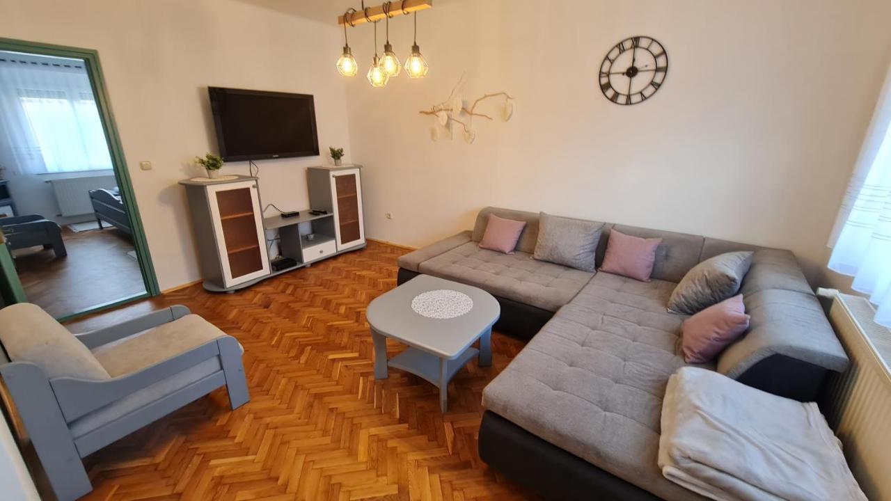 Ri-Jo Apartman Mohács Exteriér fotografie