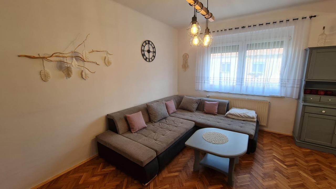 Ri-Jo Apartman Mohács Exteriér fotografie
